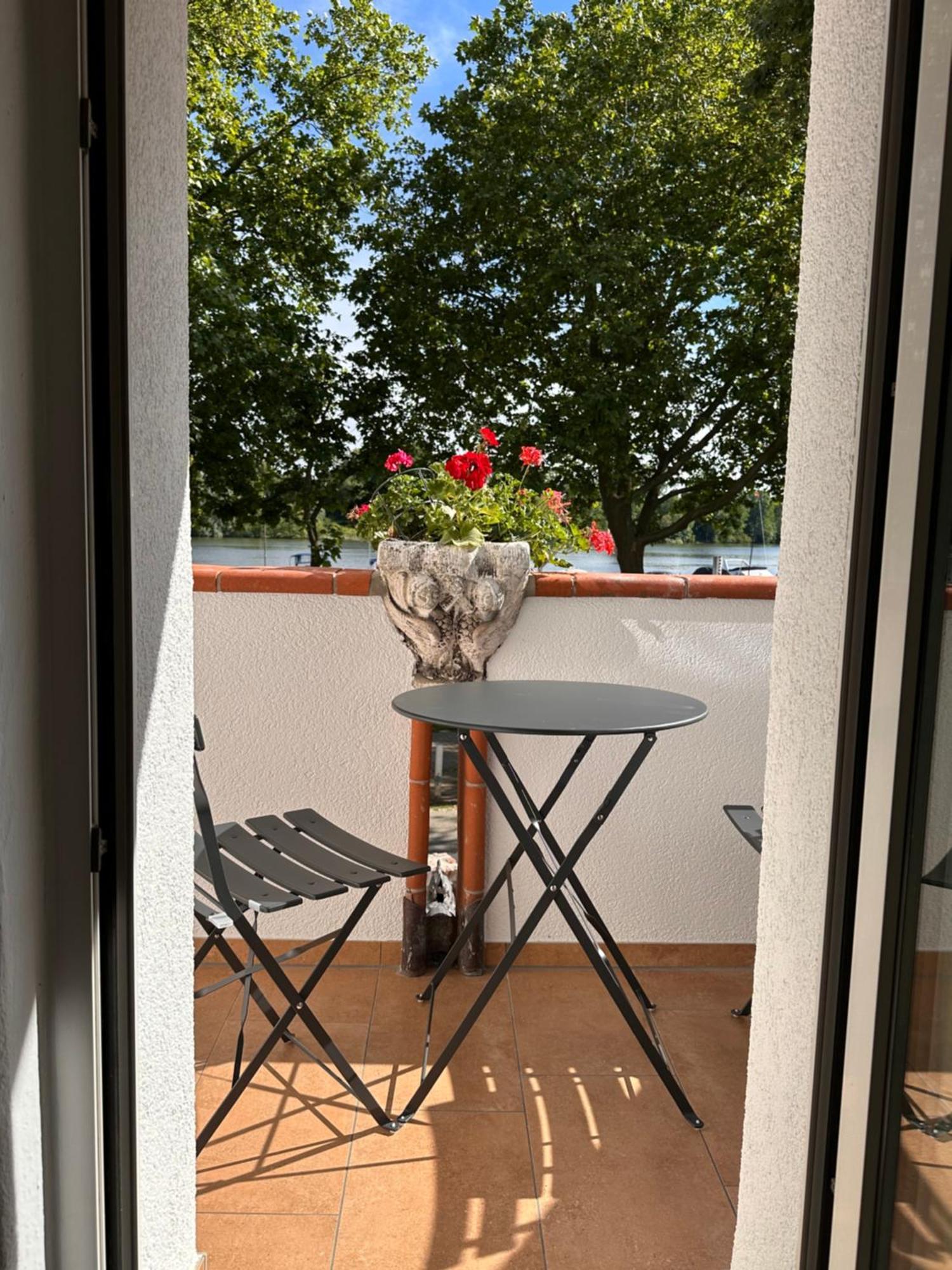 Hafenperle Villa Wiesbaden Ngoại thất bức ảnh